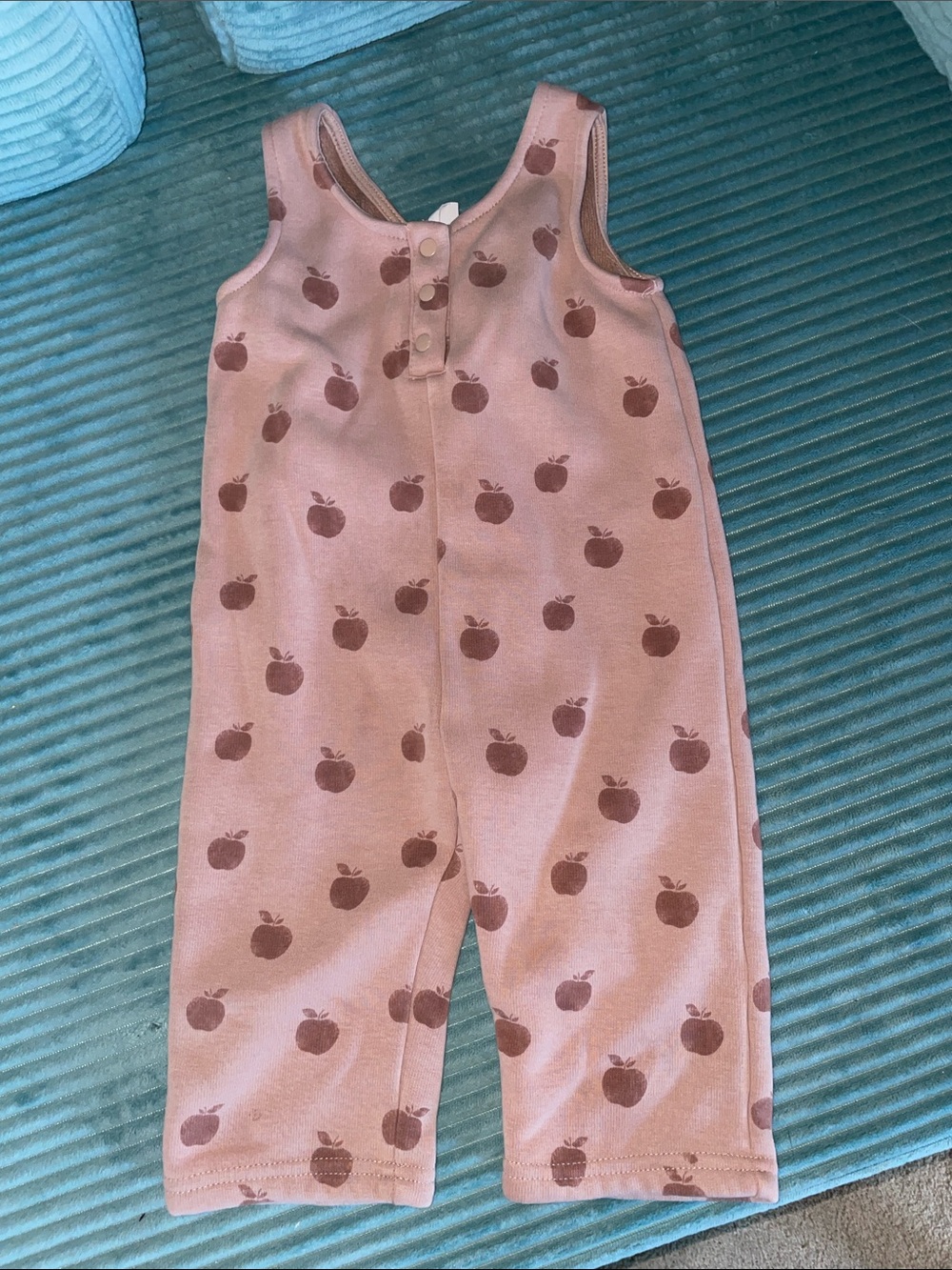 Zara girls’ size 12-18 mos blush pink jumpsuit w/apple print